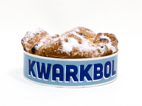 Kwarkbol